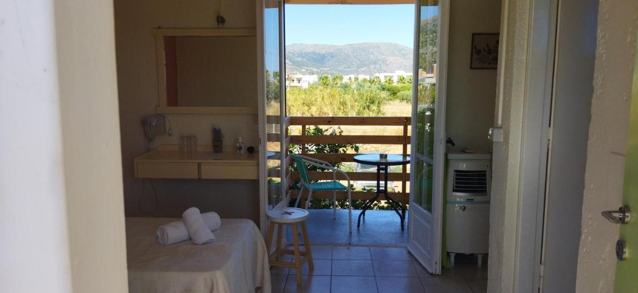 Cleo Rooms 250M From The Beach Malia Dış mekan fotoğraf