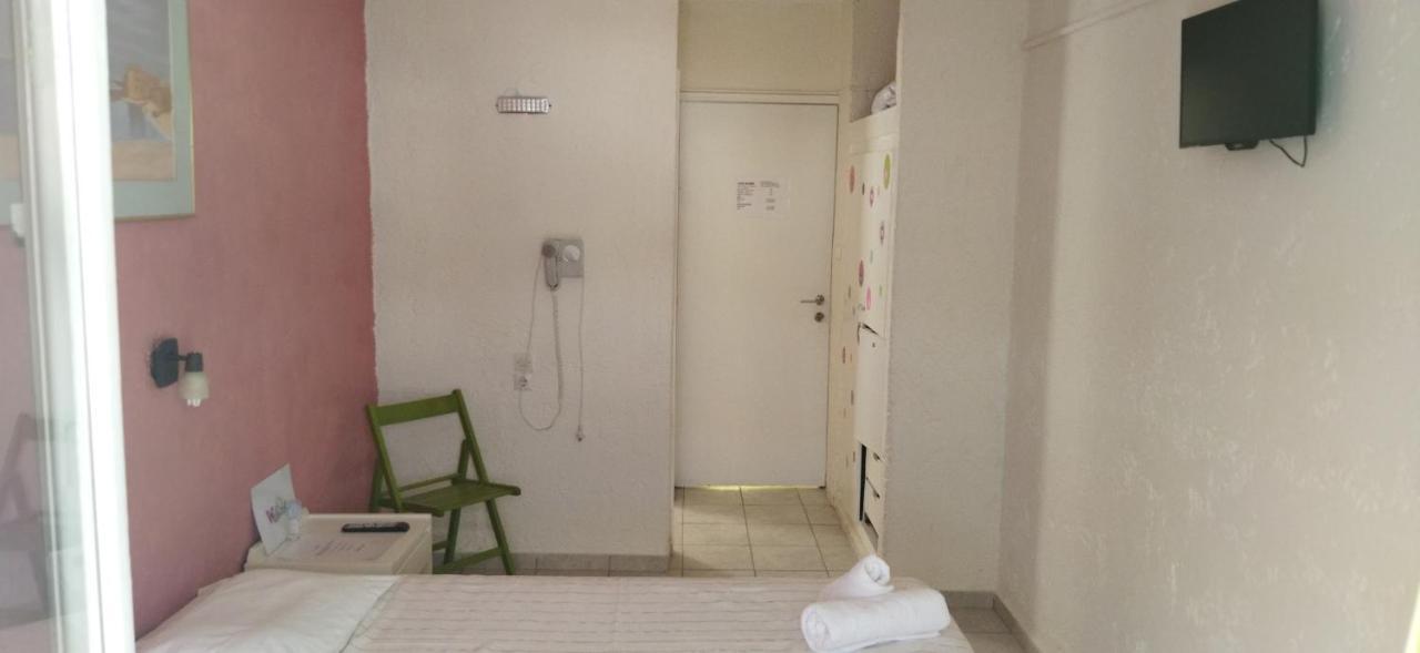 Cleo Rooms 250M From The Beach Malia Dış mekan fotoğraf