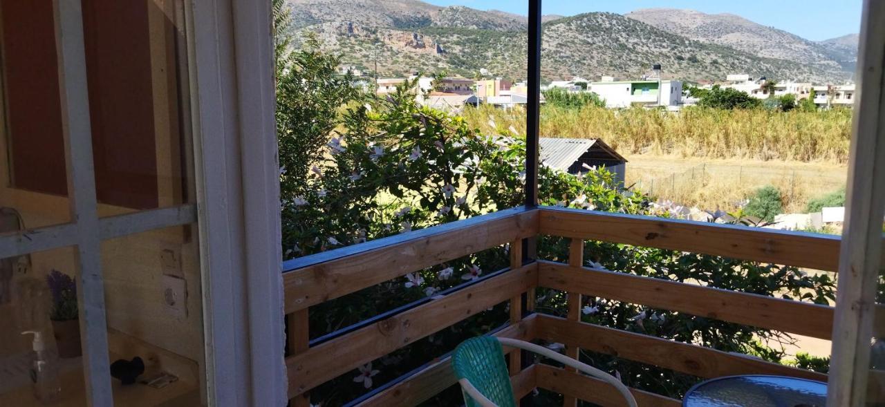 Cleo Rooms 250M From The Beach Malia Dış mekan fotoğraf
