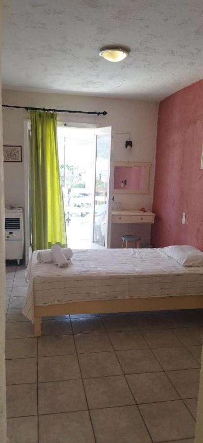 Cleo Rooms 250M From The Beach Malia Dış mekan fotoğraf